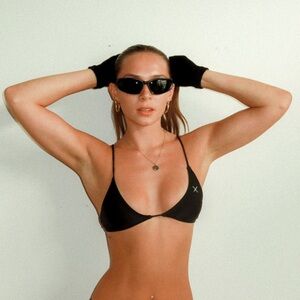 BOUTINE LA MANHATTAN BLACK PETITE TOP Medium NWOT 122